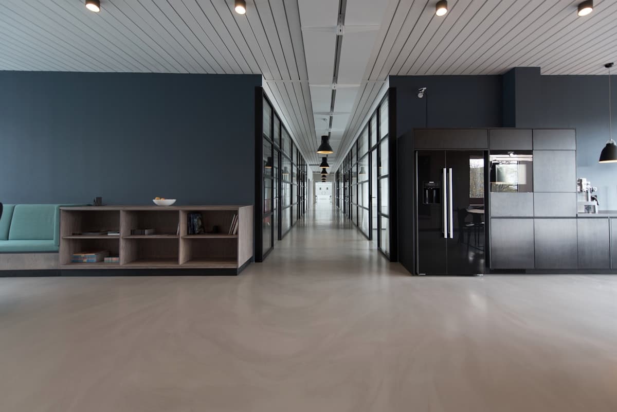 Administrative building · 20 kW